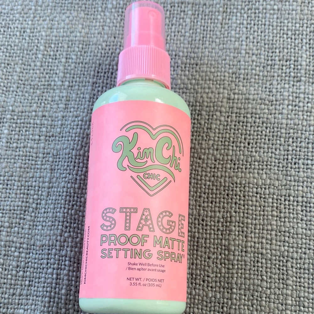 Stage Proof Matte Setting Spray - Pink